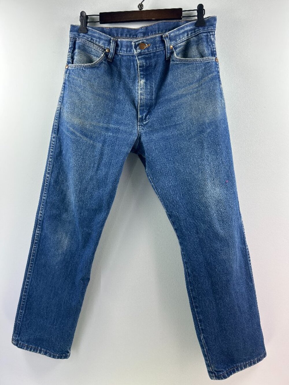 Wrangler 13MWZ Men's Straight Leg Denim Jeans 34x29 Medium Wash